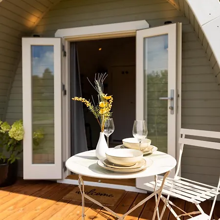 Campingplads De Verpozing - Tinyhouse Nr1 Milsbeek