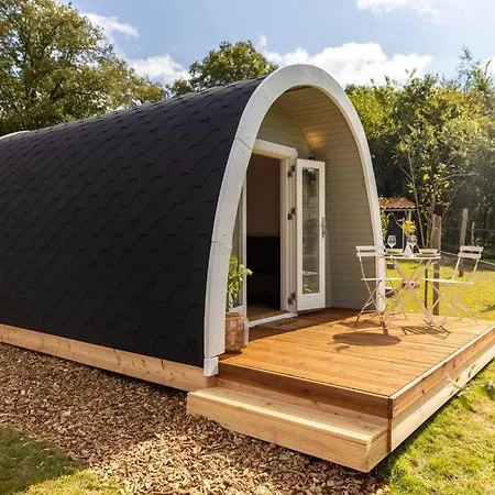 Camping De Verpozing - Vakantiehuisjes Milsbeek